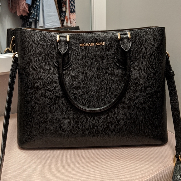 michael kors work bag